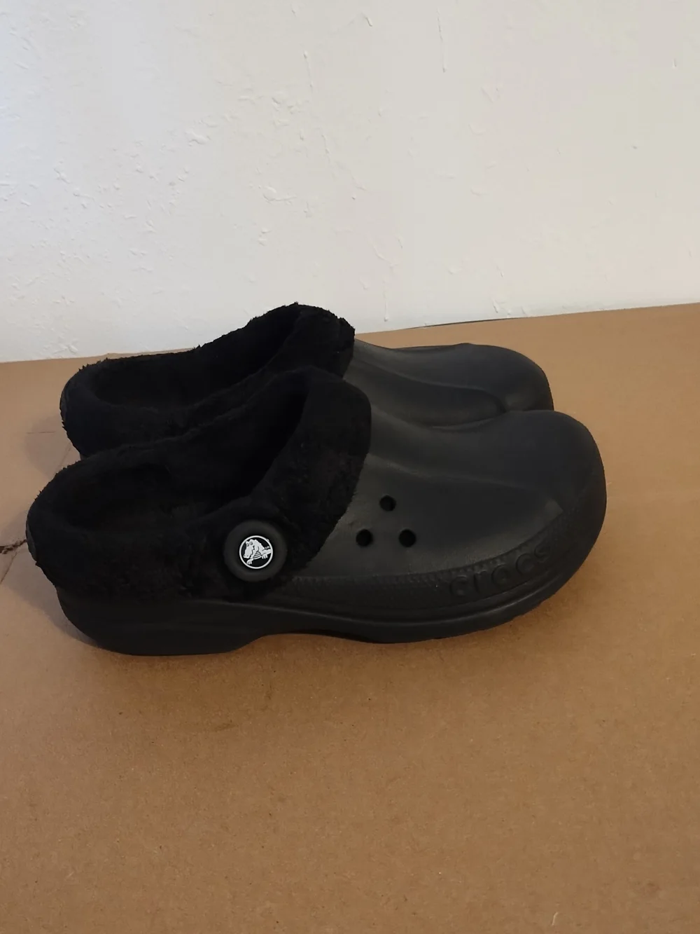 CROCS lined clog
